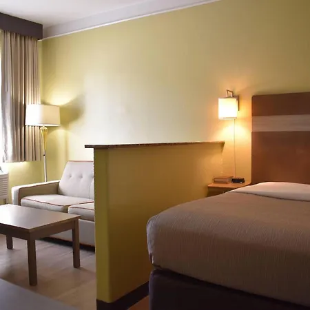 Quality Inn & Suites Gallup I-40 Exit 20-2