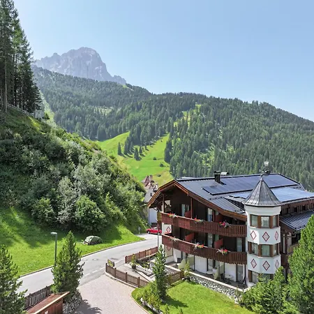 Hotel Condor-3