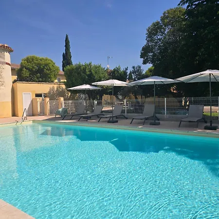 Hôtel Le Mas des Quintrands Manosque-2