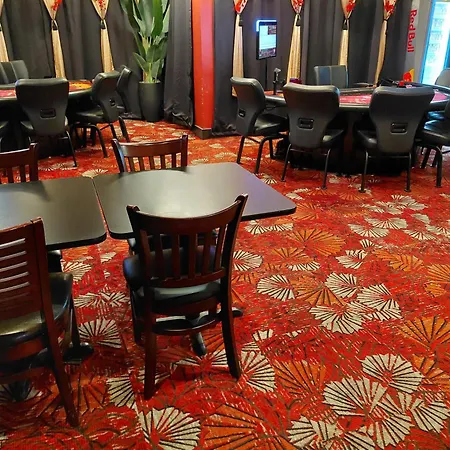 Ramada By Wyndham Tukwila Southcenter-3