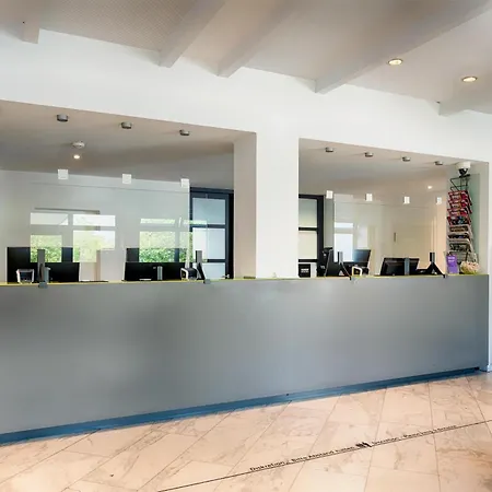 Park Inn by Radisson Lübeck-3