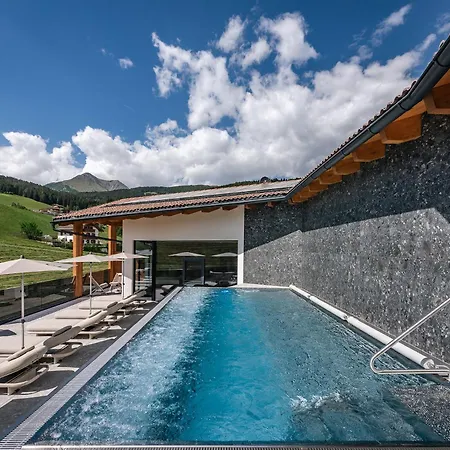 Hotel Edelweiss-3