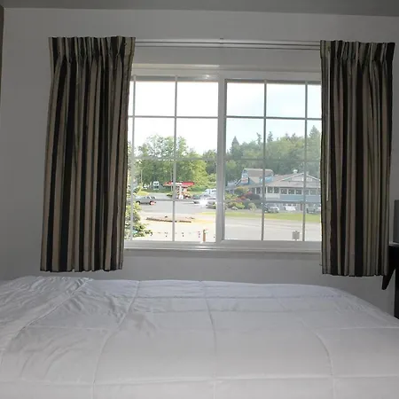 Fidalgo Country Inn-3