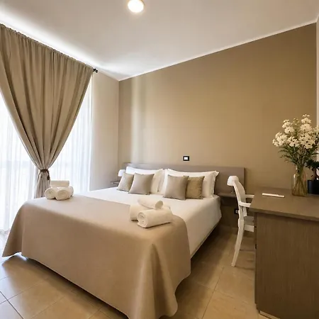 Hotel Santuario Pompei-3