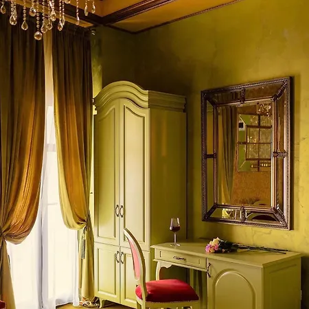 Belle Epoque Boutique (Adult Only)-2