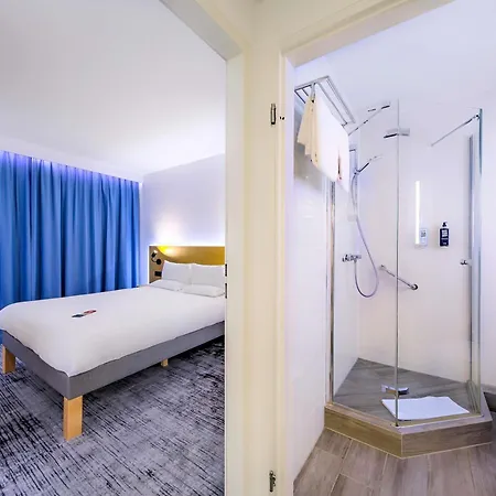 Hotel Ibis Krakow Centrum-2