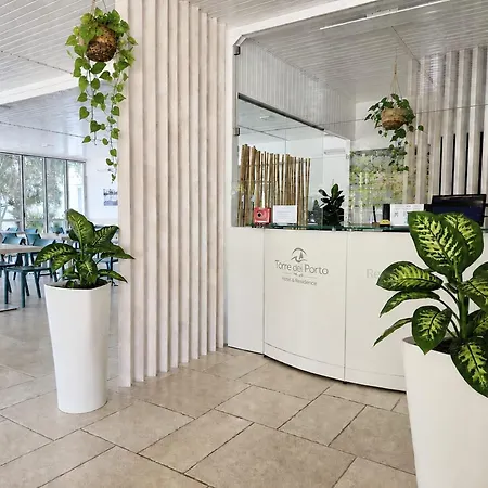 Hotel Residence Torre Del Porto-3
