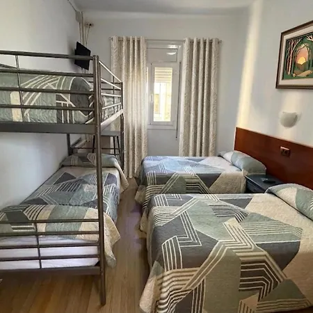 Hostal Urgell-2