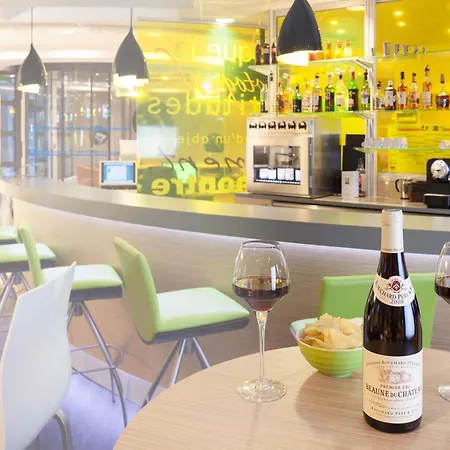 Ibis Styles Beaune Centre-3