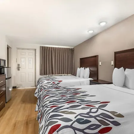Red Roof Inn North Dallas - Park Central-2