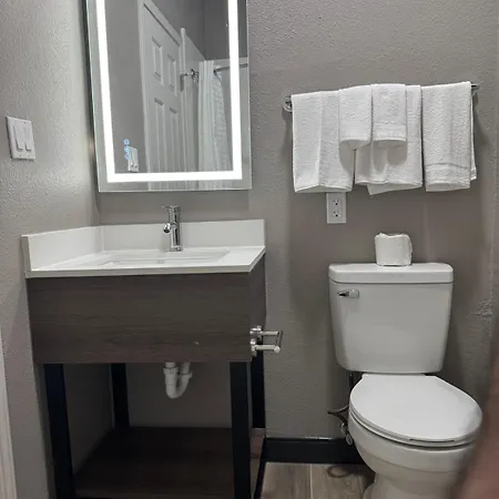 Hawthorn Extended Stay By Wyndham Lewisville-3