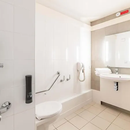 B&B Hotel Lyon Eurexpo Bron-3