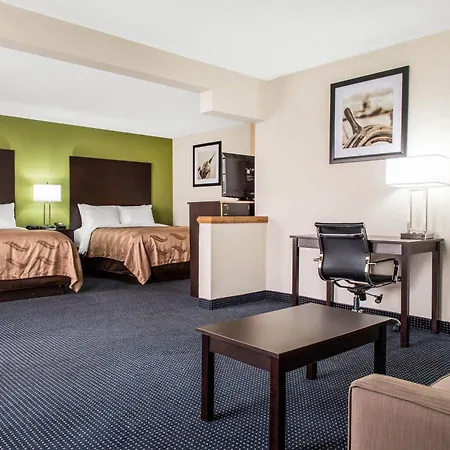 Quality Inn & Suites Anderson I-69-2