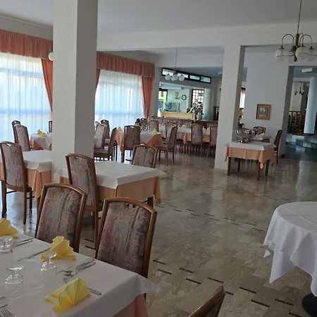 Hotel Svizzero-2