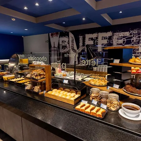 ibis budget Curitiba Centro-3