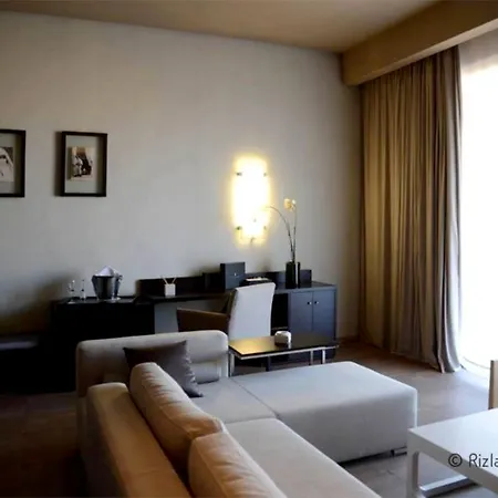 Hotel Des Arts Resort & Spa-2