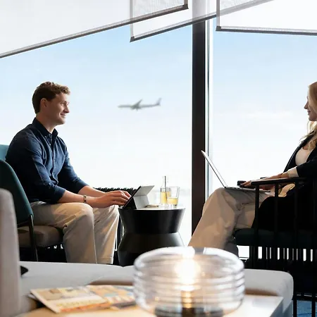 Sheraton Frankfurt Airport Hotel & Conference Center-2