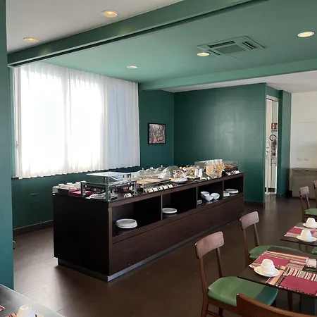 Best Western Hotel Plaza-3