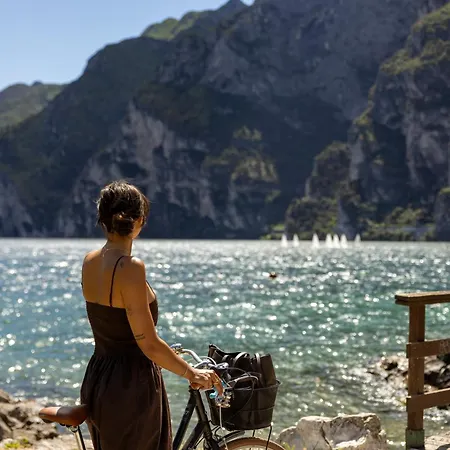 Hi Hotels Riva Del Garda-3