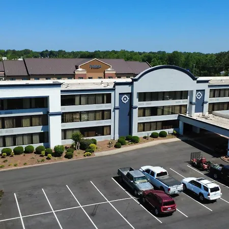Surestay By Best Western Charlotte Matthews-3