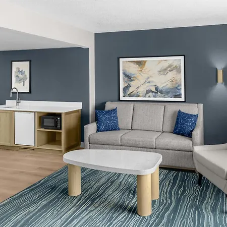 Doubletree By Hilton Hotel South Bend-3