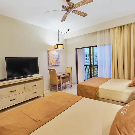 Holiday Inn Club Vacations The Royal Sands All Inclusive-2
