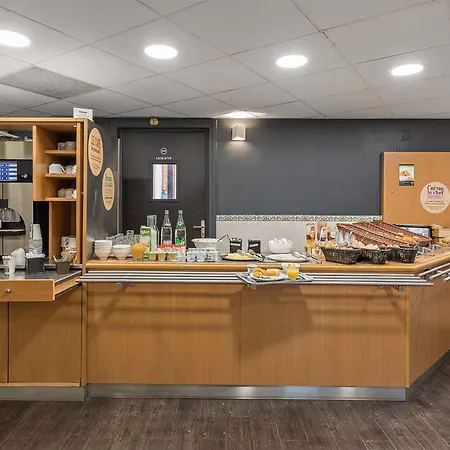 B&B HOTEL Rouen Centre Rive Gauche-2