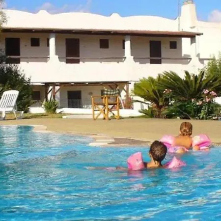Il Caimano B&B, con piscina dal 18 Luglio al 30 Agosto-2