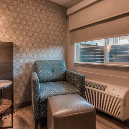 The Hotel Y, A Dazzler Select By Wyndham-2