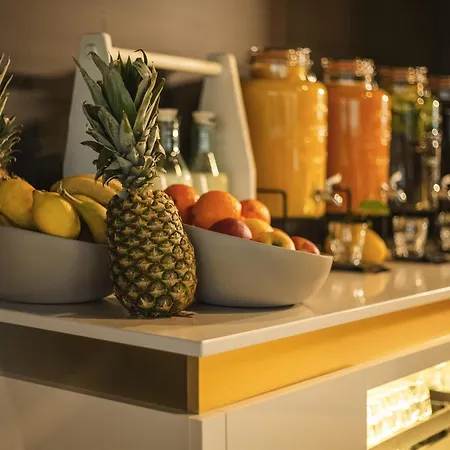 ibis Styles Arnhem Centre-2
