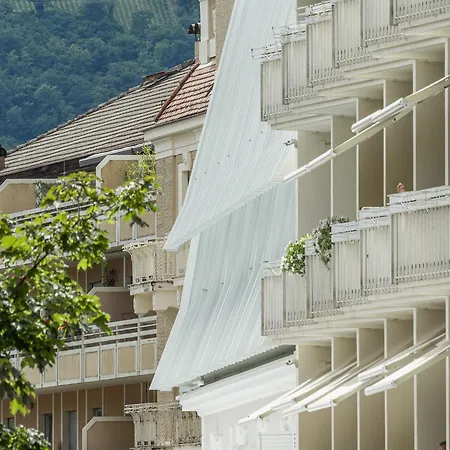Hotel Aurora-3