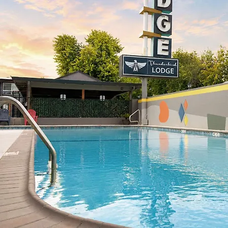 Thunderbird Lodge-3