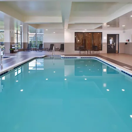 Hilton Garden Inn Akron-2