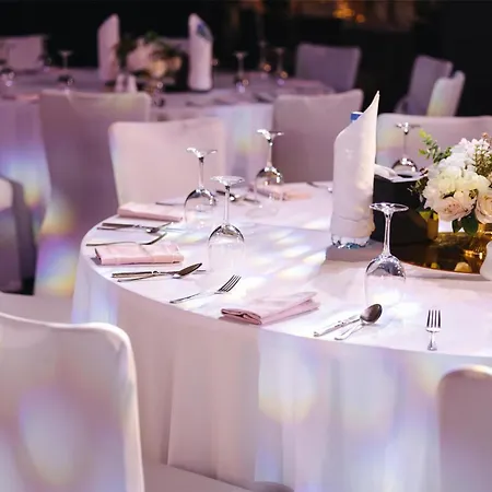 Radisson Blu Hotel, Dubai Waterfront-3