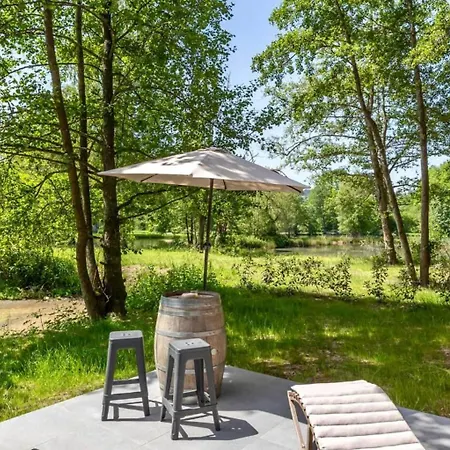 Les Etangs Du Thioux B&B-2