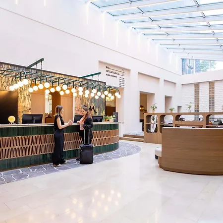 MERCURE Brussels Centre Rogier-2