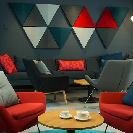 Holiday Inn Express Birmingham Airport Nec By Ihg-3