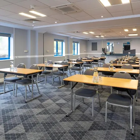 Holiday Inn Express Birmingham Airport Nec By Ihg-2