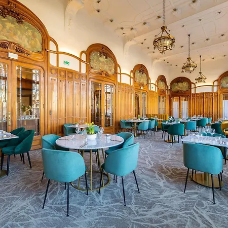 Mercure Lyon Centre Château Perrache-3