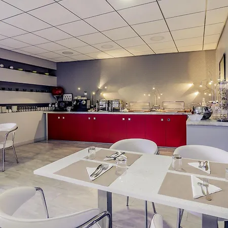 Mercure Cergy Pontoise Centre-2
