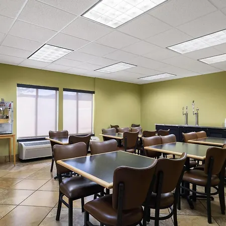 Americinn By Wyndham Madison West-3