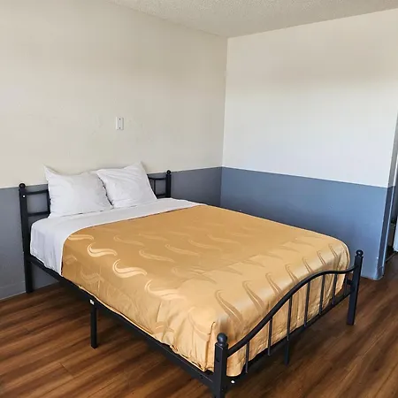 Bridgeview Hotel-3