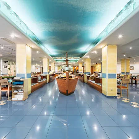Hotel Tropic-3