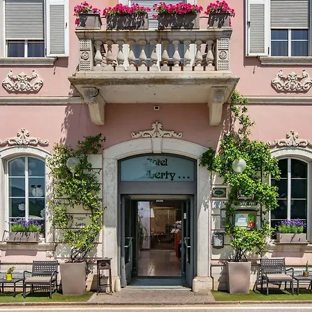 Hotel Liberty-2