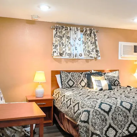 Briarcliff Motel-3