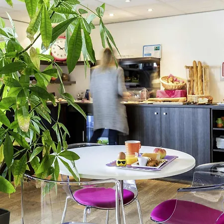 ibis Styles Rennes St. Gregoire-3