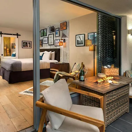 Hotel Paradox, Autograph Collection-3
