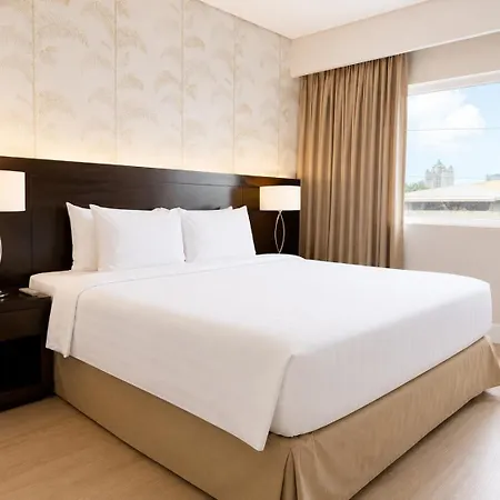 Harolds Hotel Cebu-3