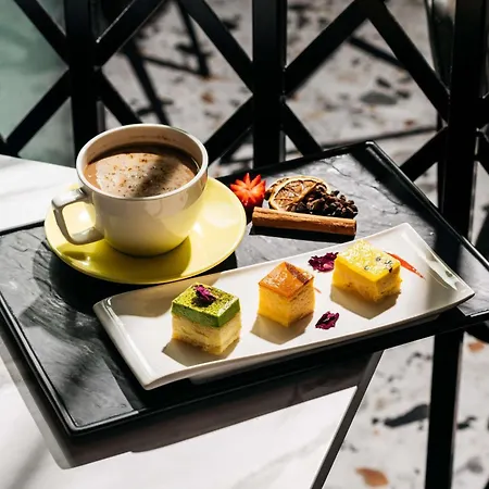 Mercure Singapore Tyrwhitt-3