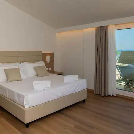Modica Beach Resort-3